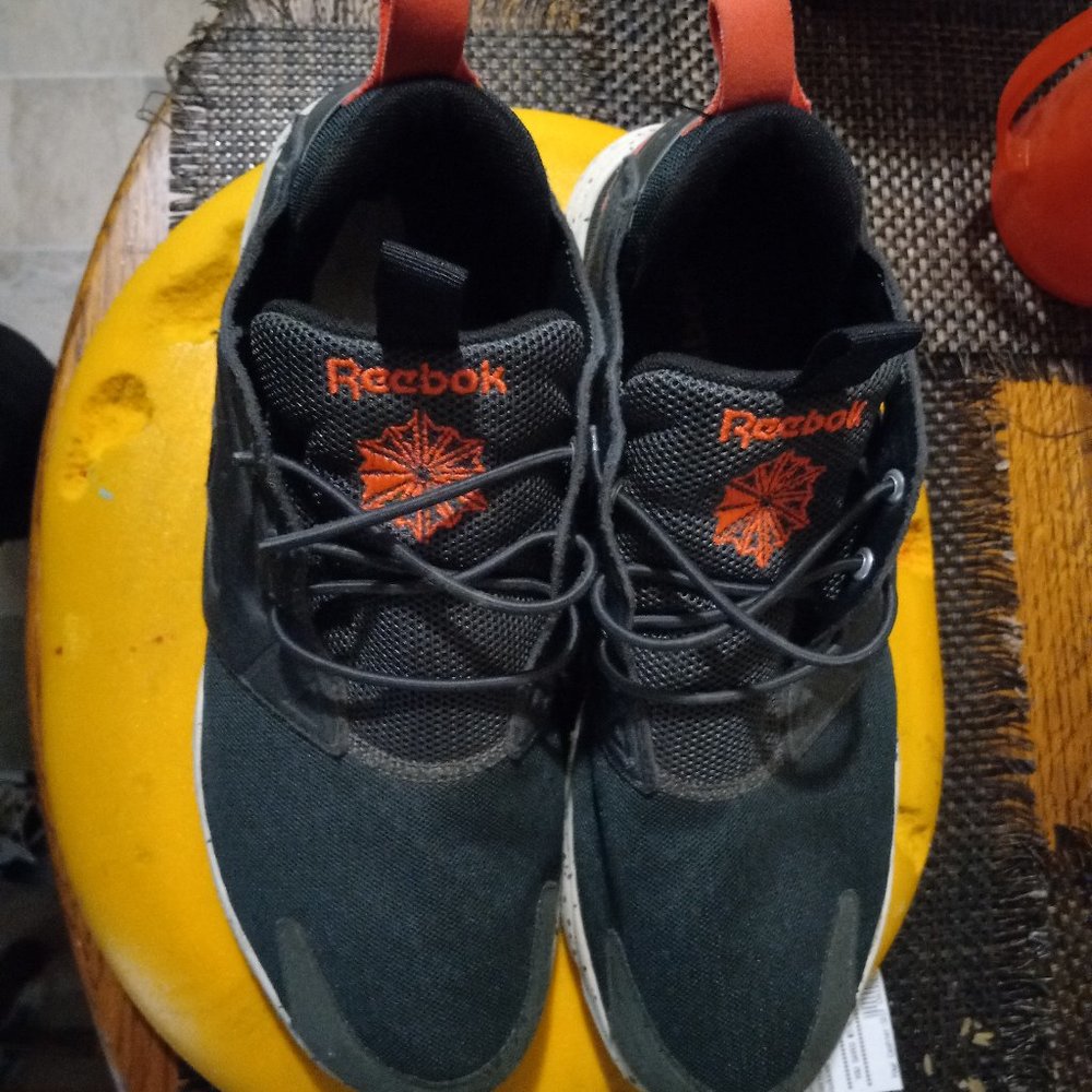 REEBOX ATHLETIC SHOES
